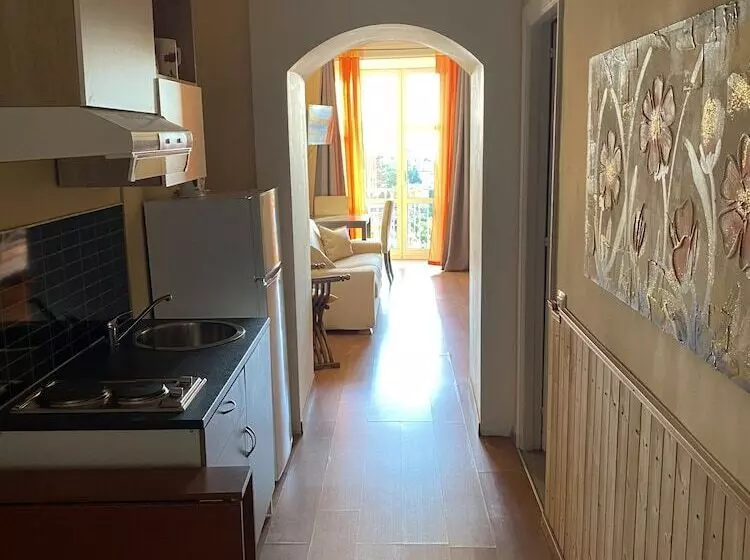 تختخواب و صبحانه La Pennichella Sorrentina Relais