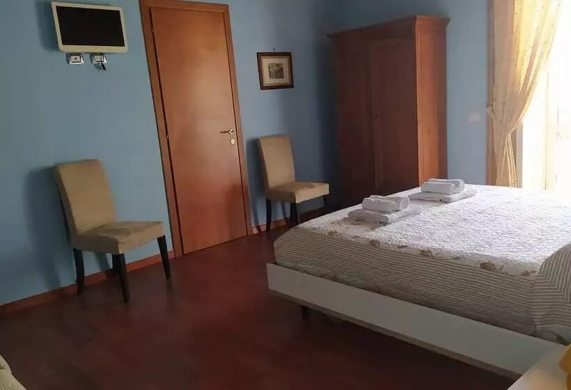 تختخواب و صبحانه La Pennichella Sorrentina Relais