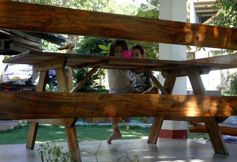 Bed and Breakfast Neptune Diving Resort Santander