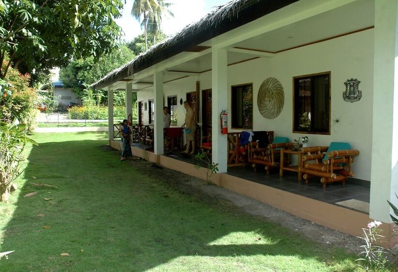 Bed and Breakfast Neptune Diving Resort Santander