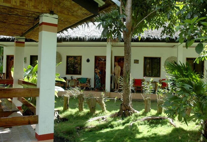 Bed and Breakfast Neptune Diving Resort Santander