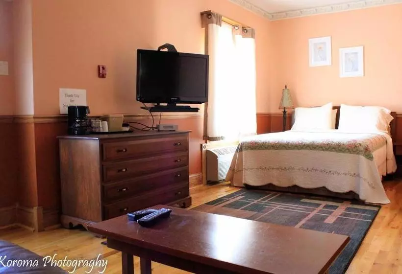 The Victoriancandle Bed & Breakfast