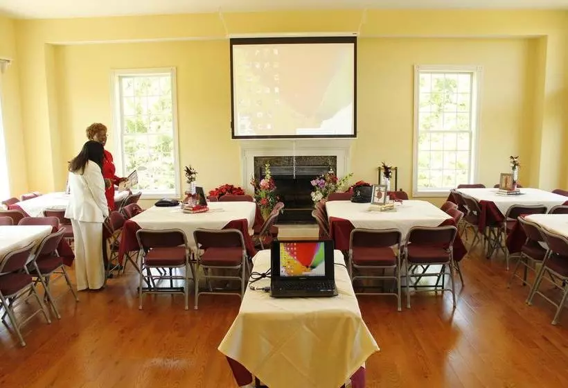 The Victoriancandle Bed & Breakfast