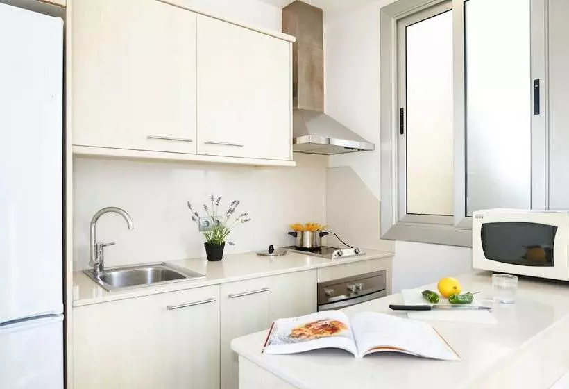 Feelathome Vila Apartment