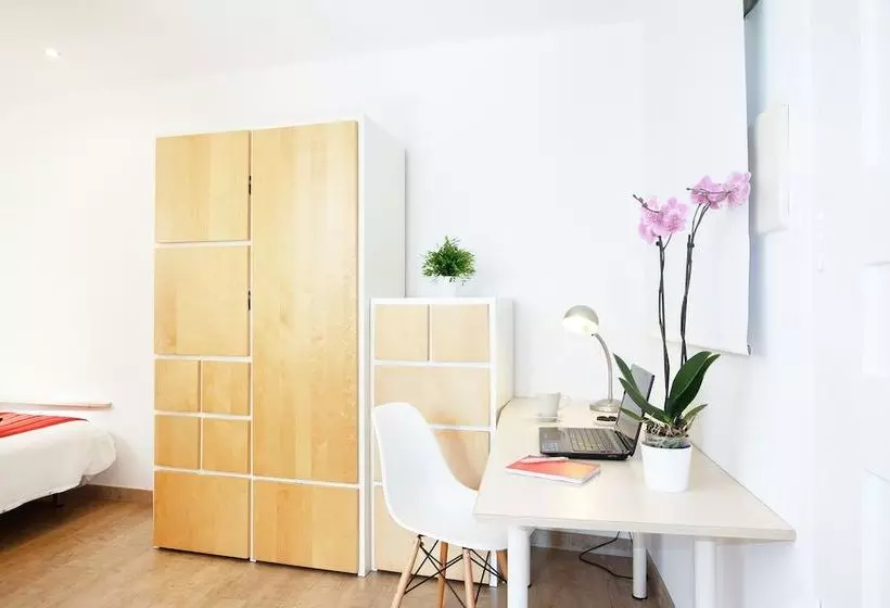 Feelathome Vila Apartment