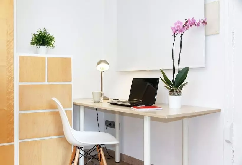 Feelathome Vila Apartment