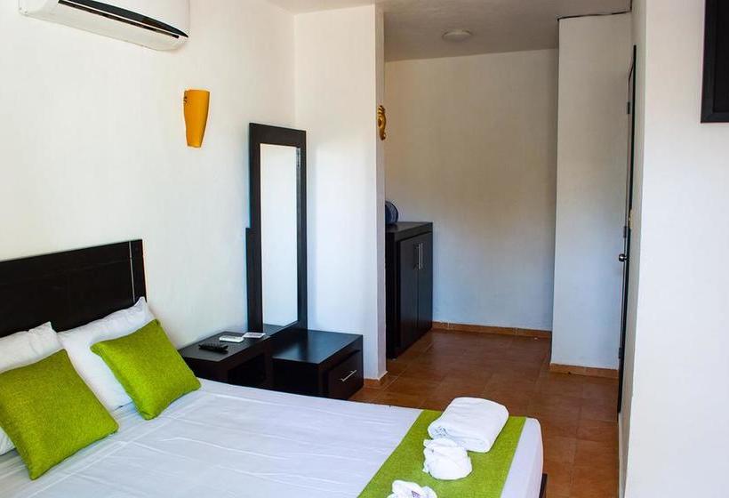 فندق Arrecifes Costamaya