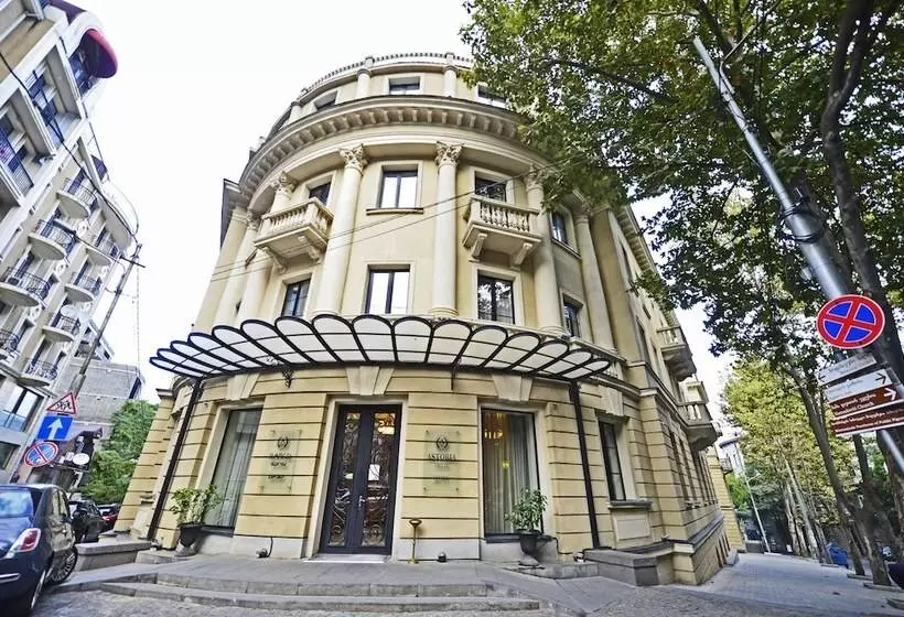 هتل Astoria Tbilisi