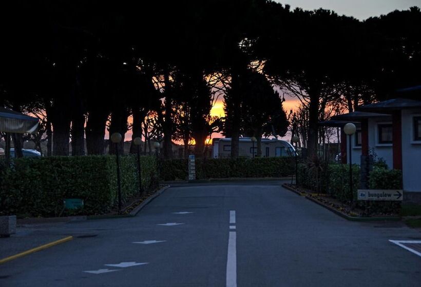 ホテル Camping Village Miramare