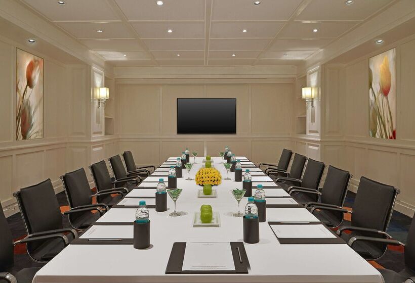 호텔 Country Inns & Suites By Radisson Manipal