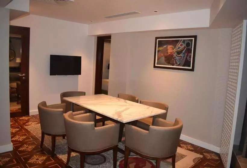 Hotel Country Inns & Suites By Radisson Manipal