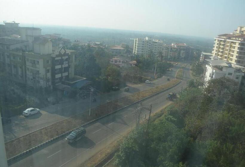 호텔 Country Inns & Suites By Radisson Manipal