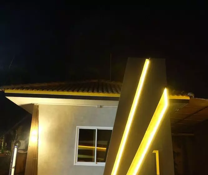 Golden House Hotel Sakaeo