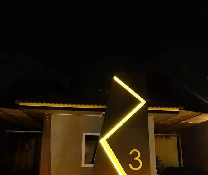 Golden House Hotel Sakaeo