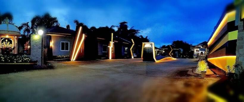 Golden House Hotel Sakaeo