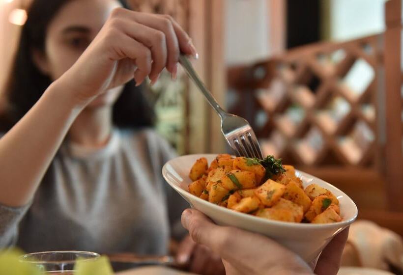 هتل Holiday Inn Kuwait Al Thuraya City, An Ihg