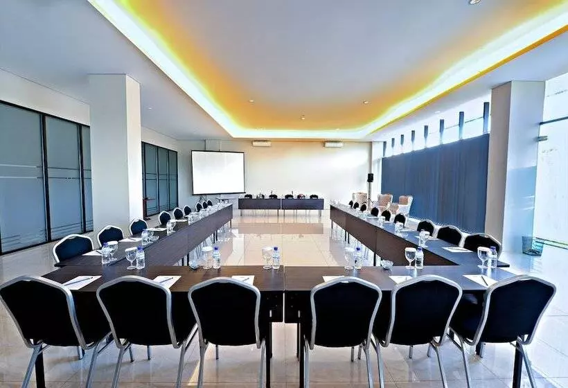 酒店 Neo Eltari Kupang By Aston