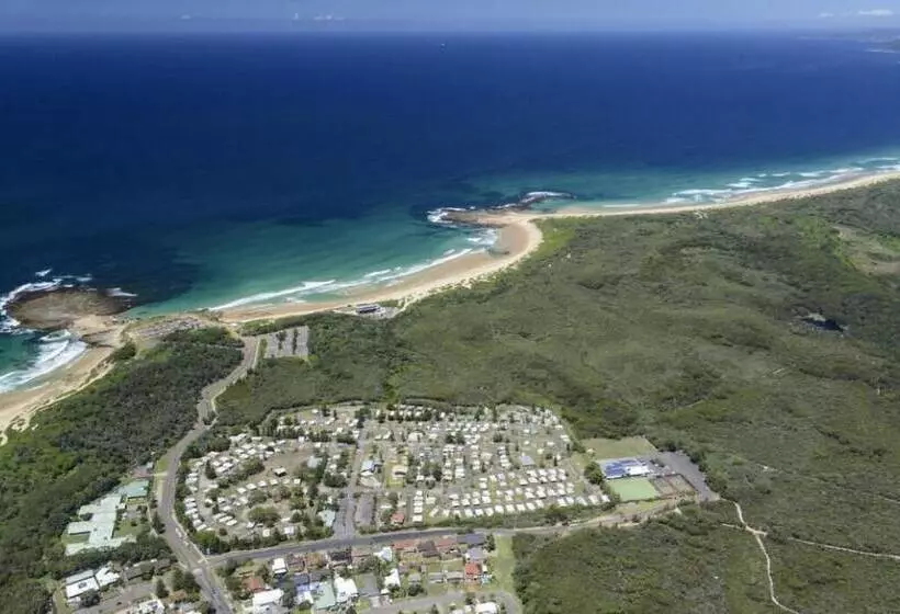 Отель Norah Head Holiday Park
