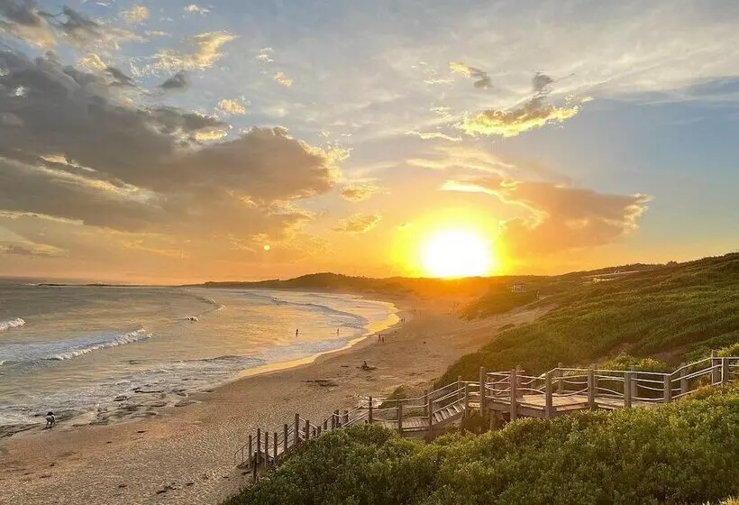 Отель Norah Head Holiday Park