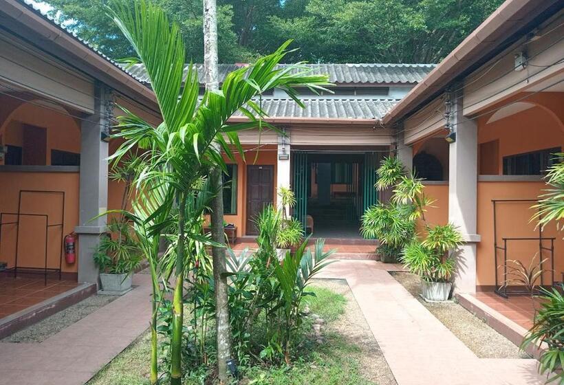 فندق Phuket Siam Villas   Sha Plus