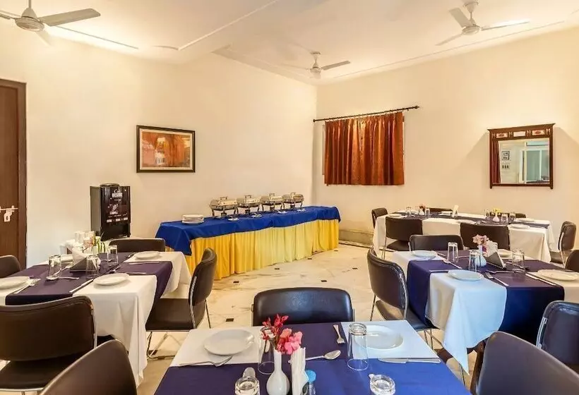 Hotel Welcomheritage Kalyan Bhawan