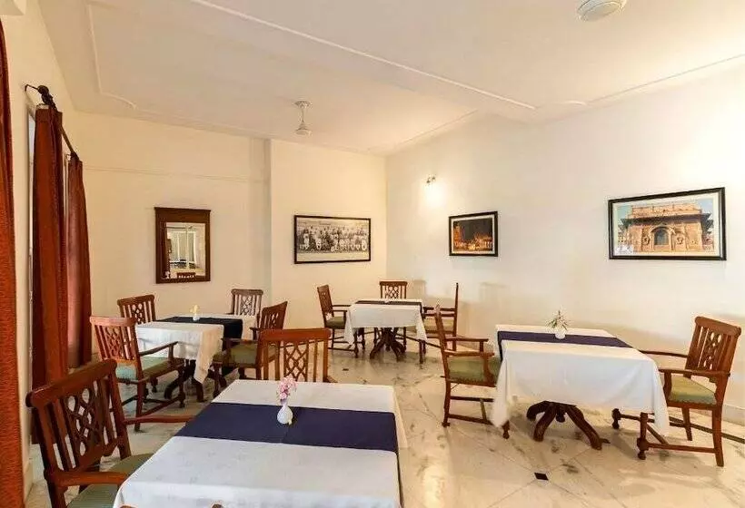 Hotel Welcomheritage Kalyan Bhawan