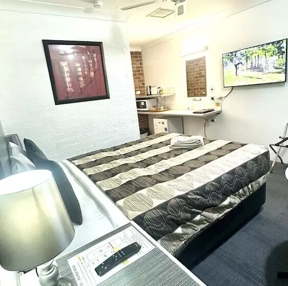 Мотель Golden Grain Motor Inn