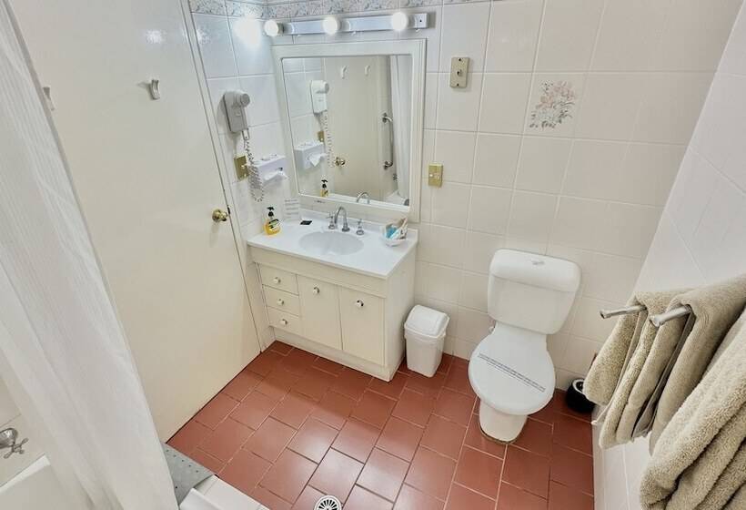 מוטל Golden Grain Motor Inn