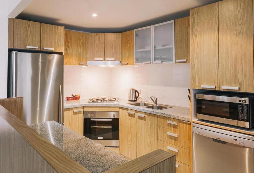 Newcastle Central Plaza Apartment Hotel Official