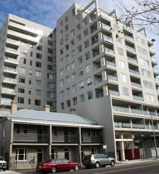 Newcastle Central Plaza Apartment Hotel Official