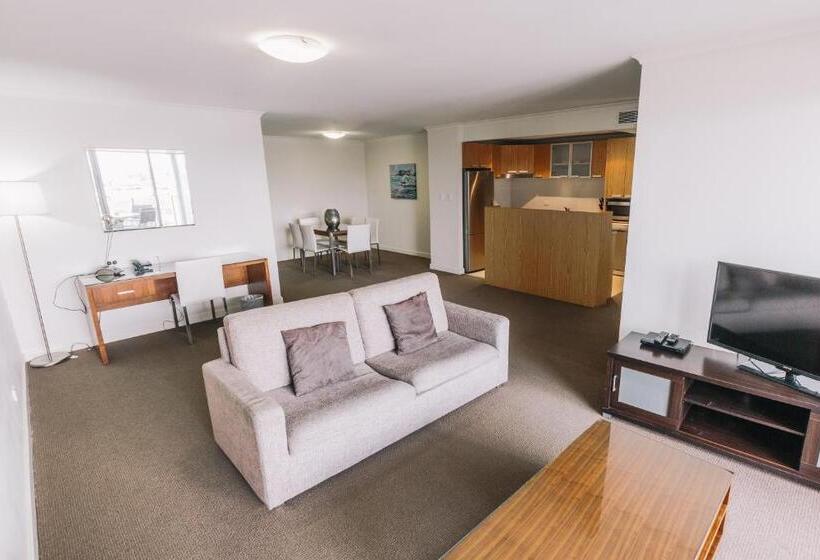 Newcastle Central Plaza Apartment Hotel Official