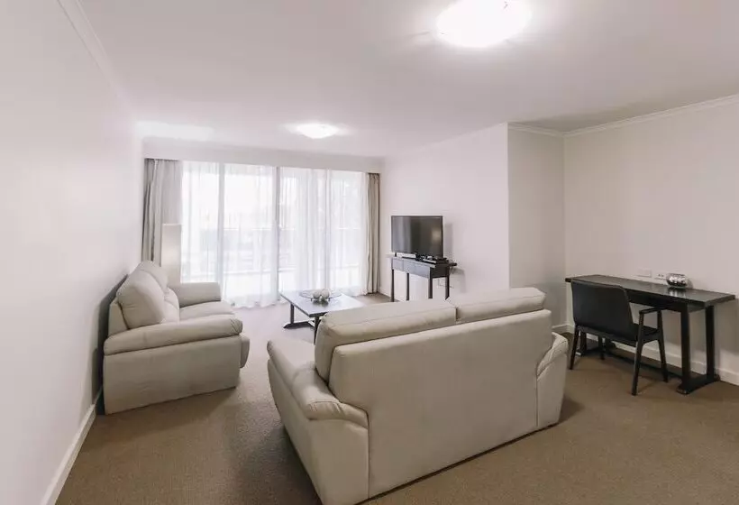 Newcastle Central Plaza Apartment Hotel Official