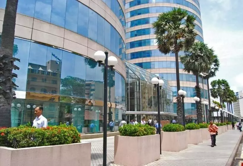 Panoramic Holiday Apartment Seagull Complex Colombo