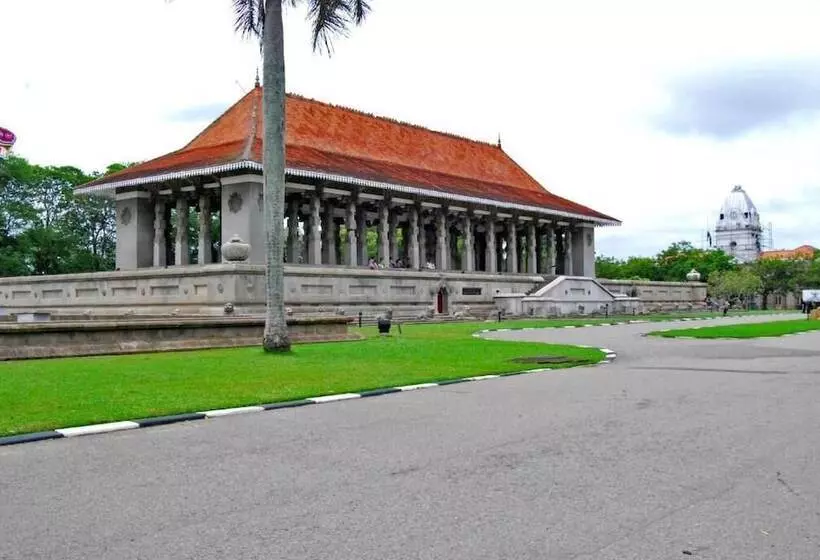 Panoramic Holiday Apartment Seagull Complex Colombo