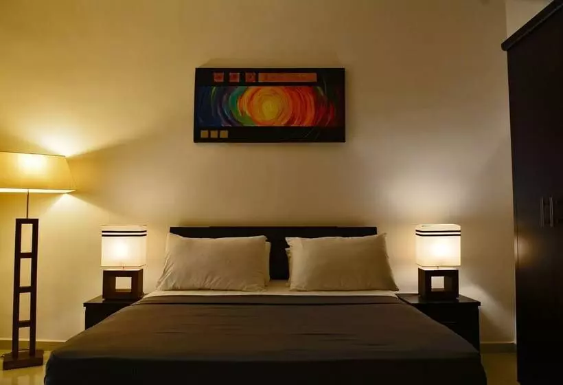 Panoramic Holiday Apartment Seagull Complex   Colombo