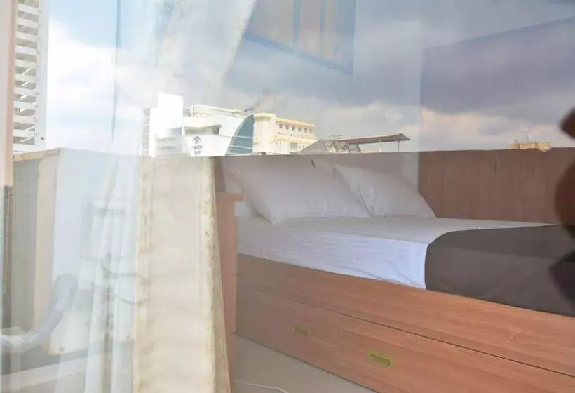 Panoramic Holiday Apartment Seagull Complex Colombo