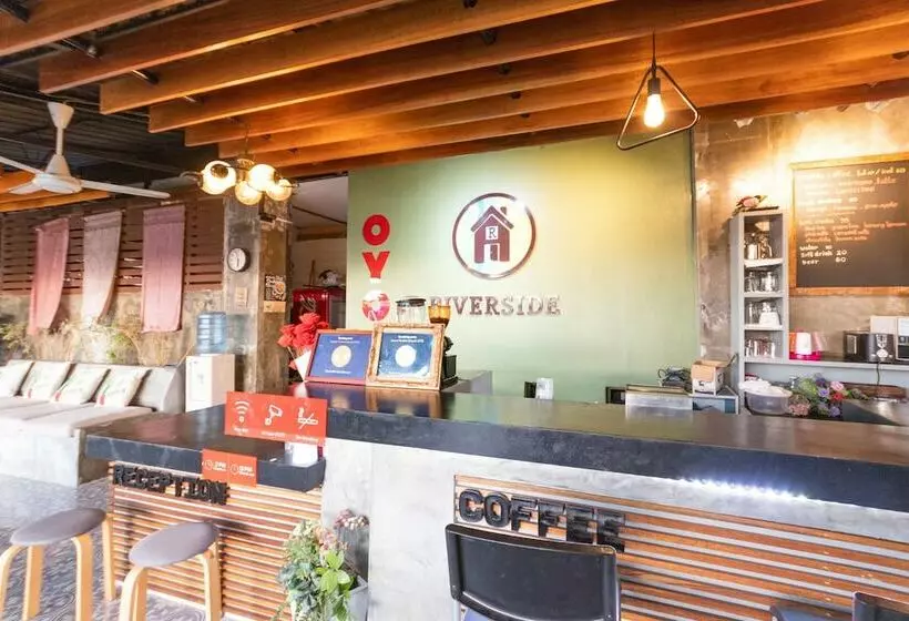 Pensió Riverside Guesthouse