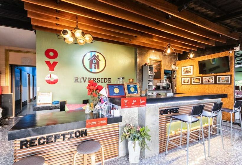 Pensão Riverside Guesthouse