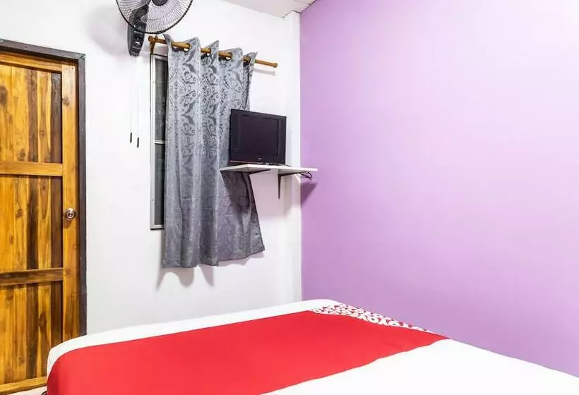 Pensió Riverside Guesthouse