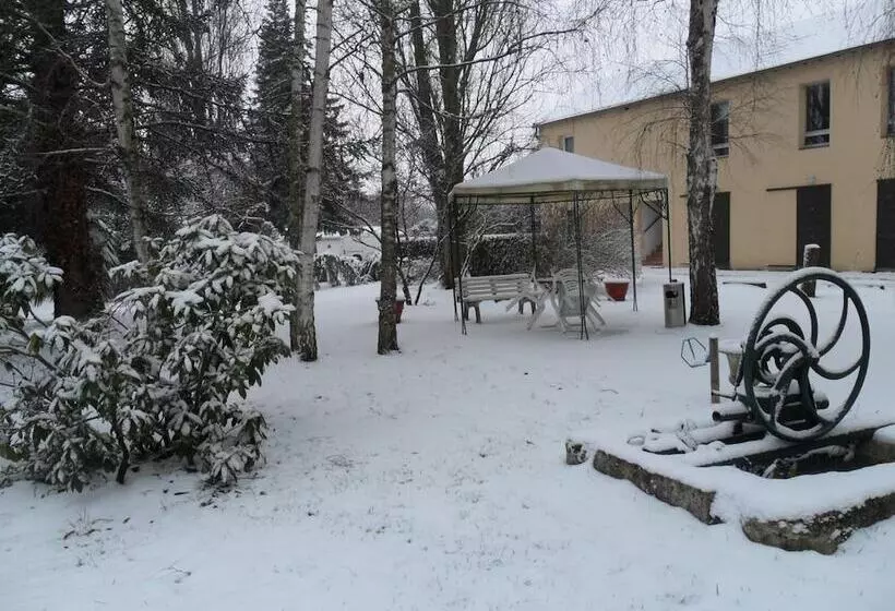 Brit Hotel Confort Gien