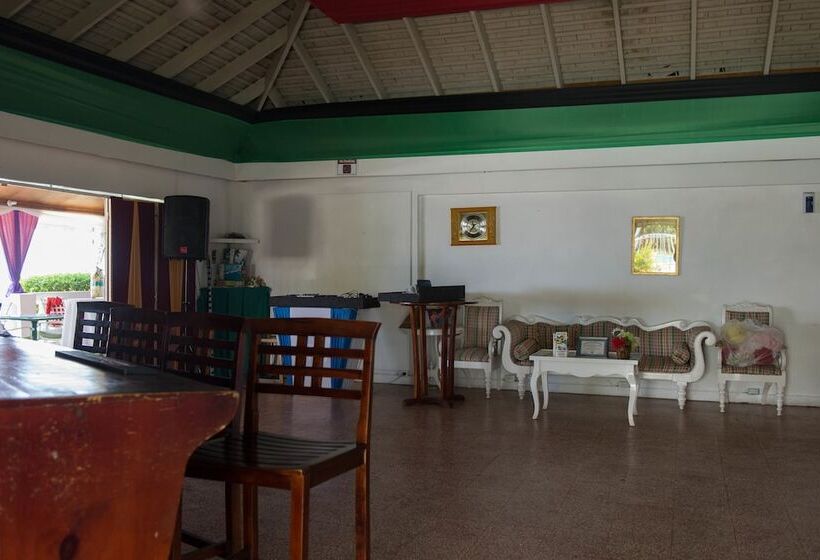 Sky Lounge Beach Studio At Monego Bay Club Resort