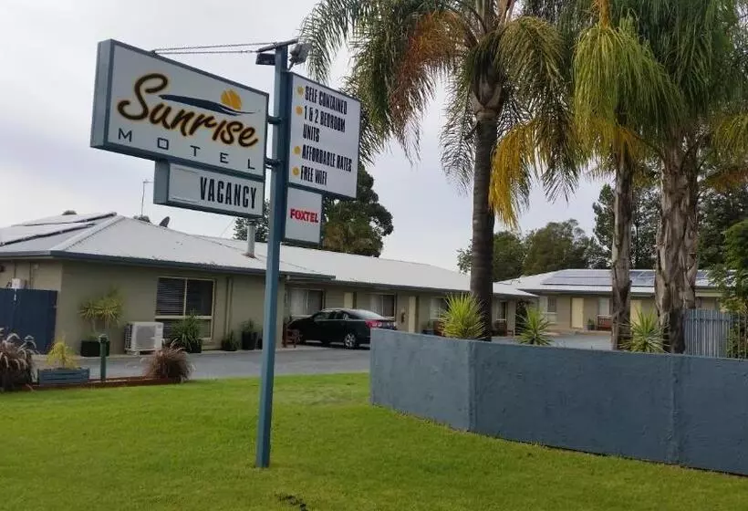 Sunrise Motel
