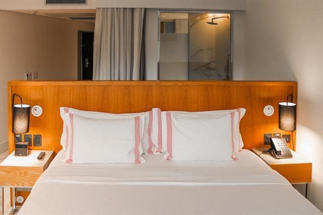 Luxuoso Hotel Nacional   Suíte Com Banheira