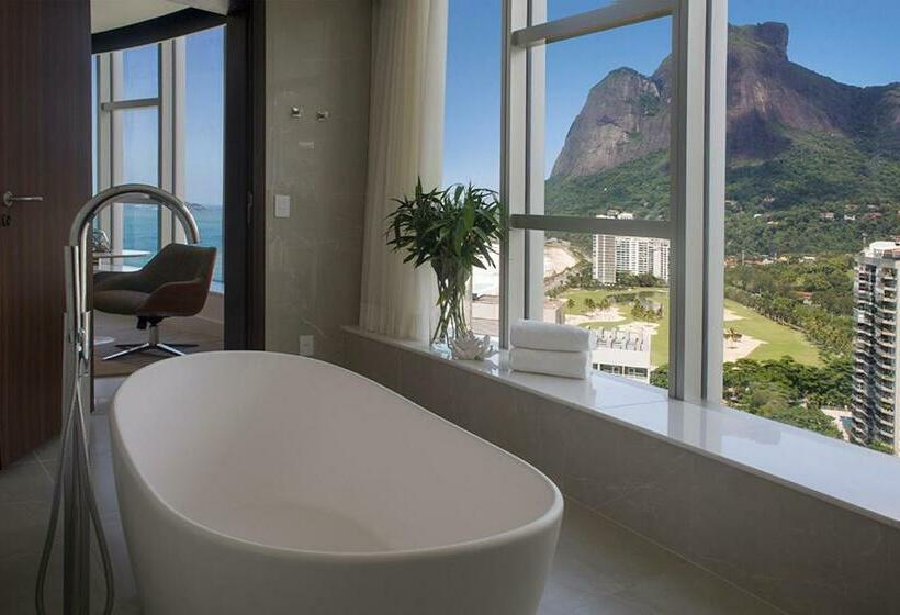 Luxuoso Hotel Nacional   Suíte Com Banheira