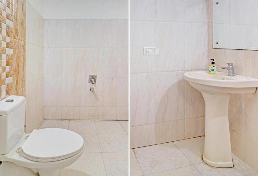 酒店 Golden Heights