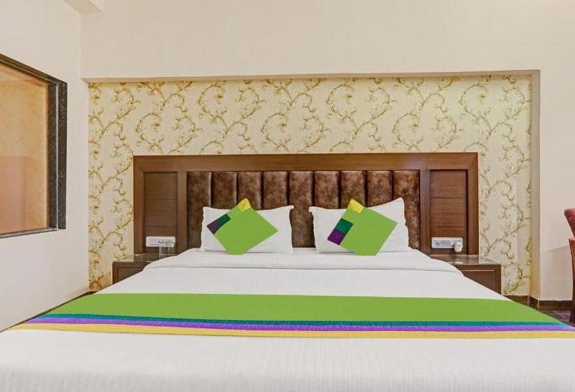 酒店 Golden Heights