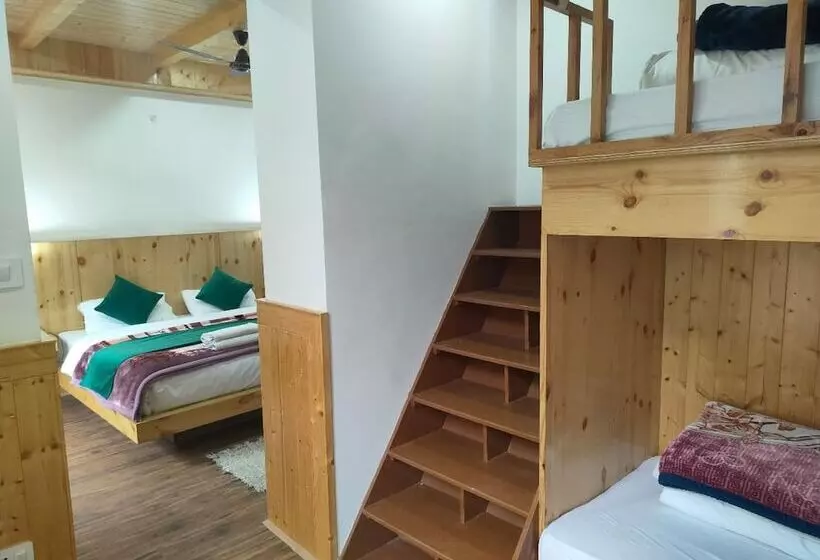 ホテル Sakura Palace