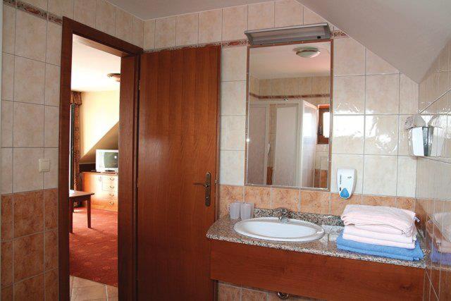 مبيت وإفطار Főnix Wellness Panzió Hévíz