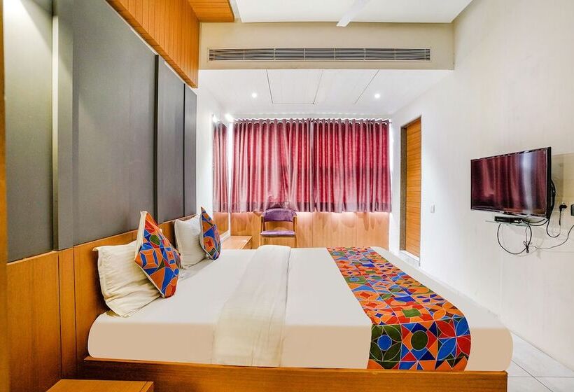 Fabhotel Prime Blue Moon