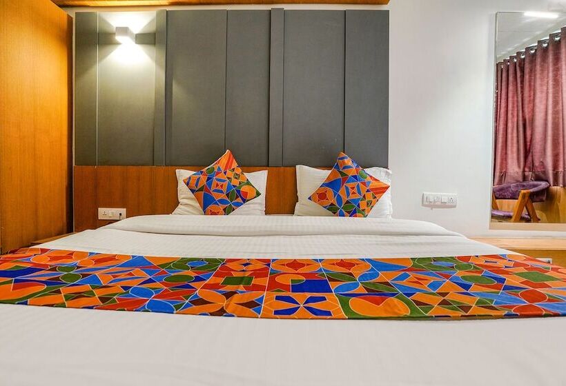 Fabhotel Prime Blue Moon